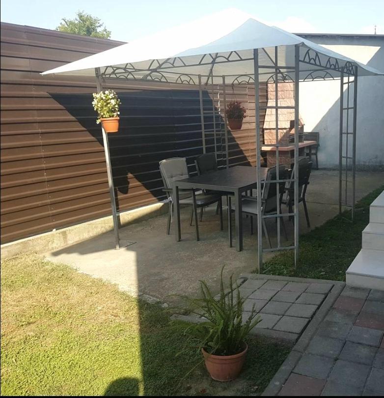 Apartman Lucija Kuca Za Odmor Vukovar Exterior photo